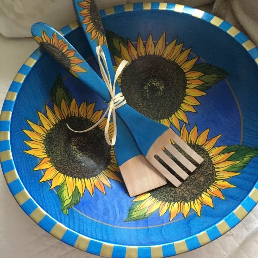 Hand painted wooden bowl! New!
